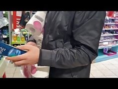 Corona-wahnsinn - meine fotze fur klopapieriakg5sbs